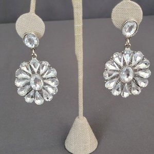 Womens Silver Tone Clear Crystal Teardrop Flower Fashion Dangle Earring 2 1/2 in